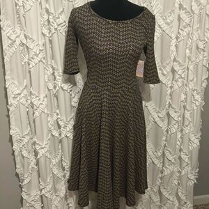 NWT Lularoe Amelia Small dress    F